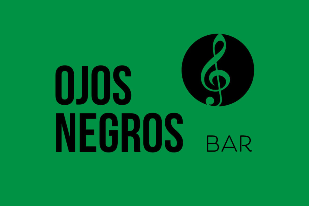 Logotipo bar Ojos Negros dónde comer en Altura