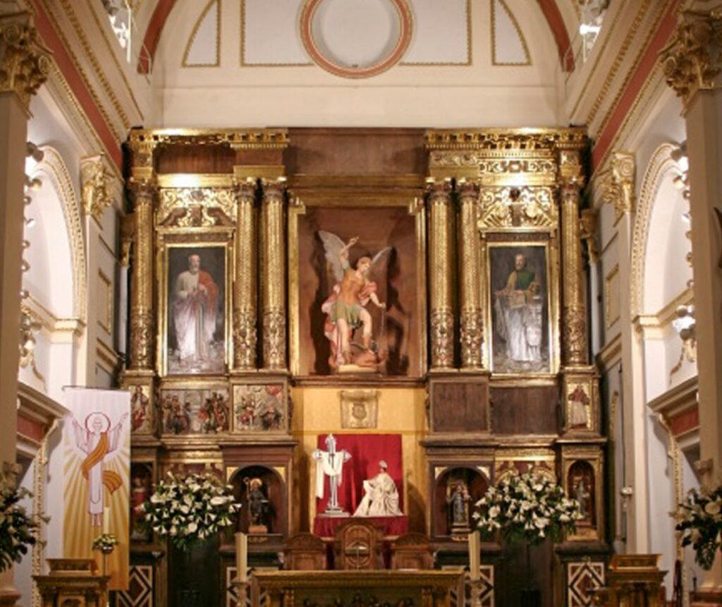 Iglesia de San Miguel Arcángel de Altura