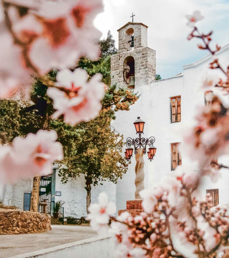 Santuario de la Cueva Santa de Altura